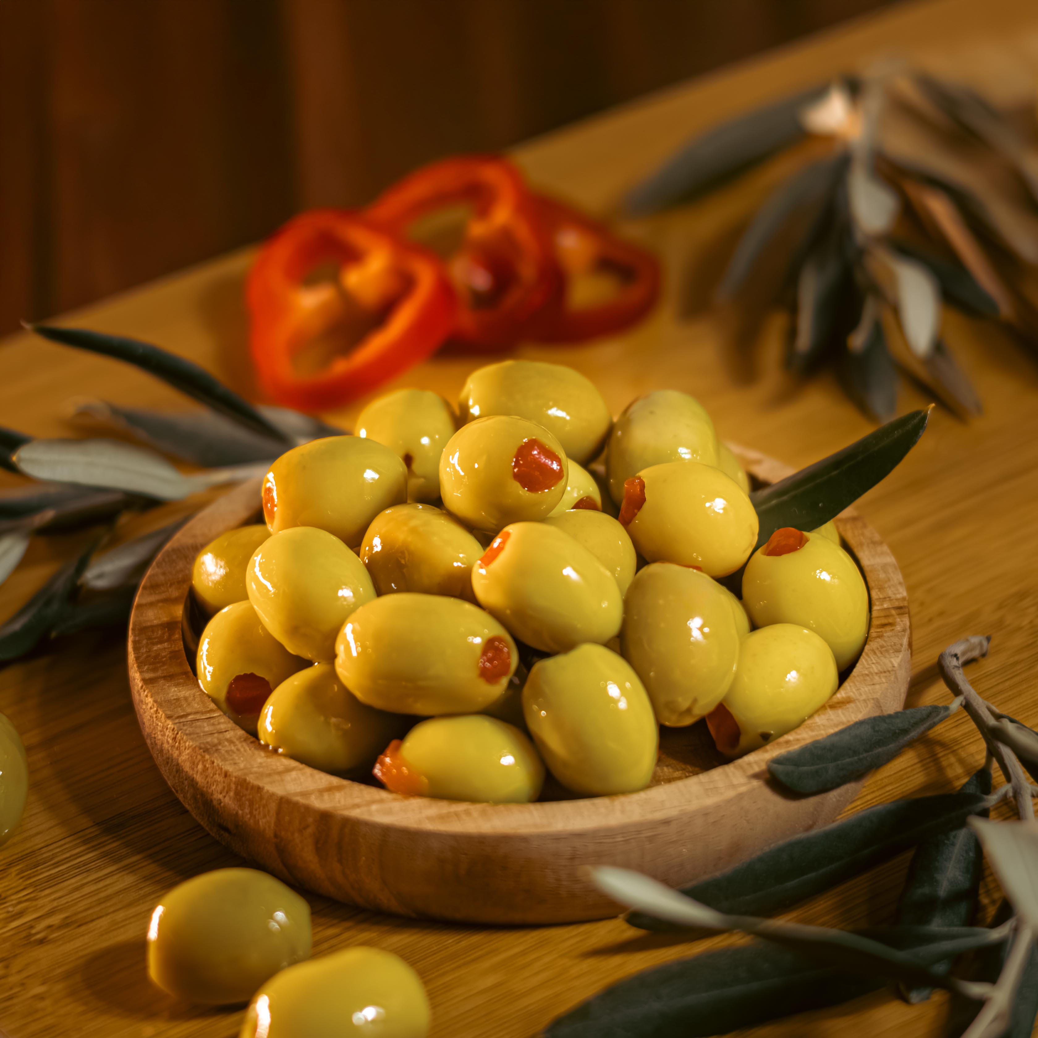 Biber Dolgulu Yeşil Zeytin